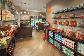 Sheraton Waikiki Beach Resort