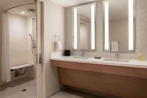 Sheraton Waikiki Beach Resort