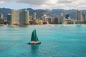 Sheraton Waikiki Beach Resort
