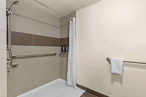 Hotel Concord Syracuse, Ascend Hotel Collection