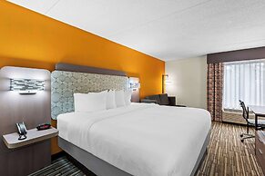 Hotel Concord Syracuse, Ascend Hotel Collection