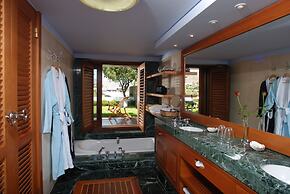 Elounda Beach Hotel & Villas, a Member of the Leading Hotels of the Wo