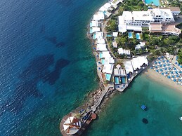 Elounda Beach Hotel & Villas, a Member of the Leading Hotels of the Wo
