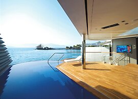 Elounda Beach Hotel & Villas, a Member of the Leading Hotels of the Wo