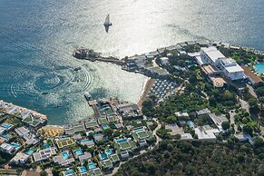 Elounda Beach Hotel & Villas, a Member of the Leading Hotels of the Wo