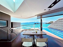 Elounda Beach Hotel & Villas, a Member of the Leading Hotels of the Wo