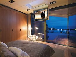 Elounda Beach Hotel & Villas, a Member of the Leading Hotels of the Wo