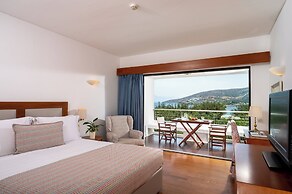 Elounda Beach Hotel & Villas, a Member of the Leading Hotels of the Wo