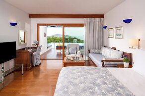 Elounda Beach Hotel & Villas, a Member of the Leading Hotels of the Wo