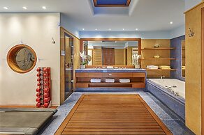 Elounda Beach Hotel & Villas, a Member of the Leading Hotels of the Wo