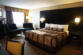 Ramada Hotel & Conference Center by Wyndham Kelowna