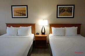 Ramada Hotel & Conference Center by Wyndham Kelowna