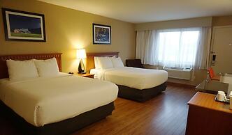 Ramada Hotel & Conference Center by Wyndham Kelowna