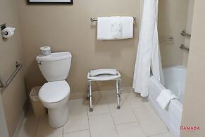 Ramada Hotel & Conference Center by Wyndham Kelowna