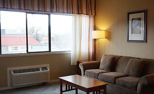 Ramada Hotel & Conference Center by Wyndham Kelowna