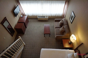 Ramada Hotel & Conference Center by Wyndham Kelowna