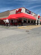 Ramada Hotel & Conference Center by Wyndham Kelowna