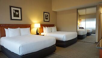 Ramada Hotel & Conference Center by Wyndham Kelowna