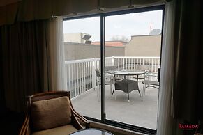 Ramada Hotel & Conference Center by Wyndham Kelowna