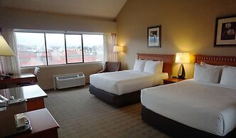 Ramada Hotel & Conference Center by Wyndham Kelowna