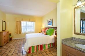 Paradise Harbour Club & Marina