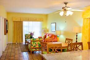 Paradise Harbour Club & Marina