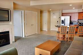 The Platinum Hotel
