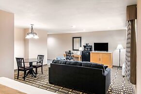 Quality Inn & Suites Plano East - Richardson