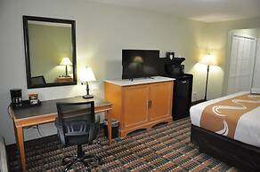 Quality Inn & Suites Plano East - Richardson