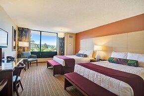 Hilo Hawaiian Hotel, Trademark Collection by Wyndham