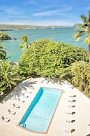 Hilo Hawaiian Hotel, Trademark Collection by Wyndham