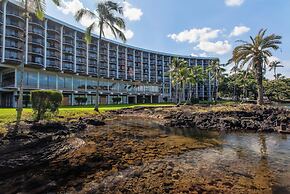 Hilo Hawaiian Hotel, Trademark Collection by Wyndham