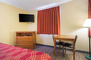 Econo Lodge Lansing - Leavenworth