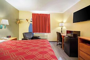 Econo Lodge Lansing - Leavenworth