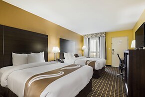 Quality Inn London North