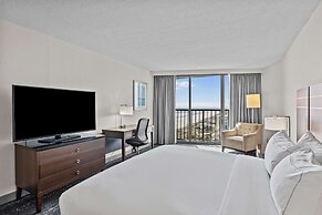 DoubleTree by Hilton Atlantic Beach Oceanfront
