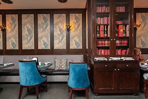 Fitzpatrick Manhattan Hotel