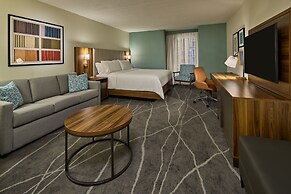 Holiday Inn Express & Suites Charleston Dwtn - Westedge by IHG