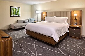 Holiday Inn Express & Suites Charleston Dwtn - Westedge by IHG