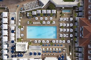 Hotel del Coronado, Curio Collection by Hilton