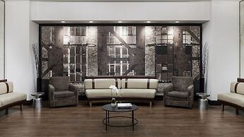 The Manhattan at Times Square