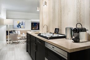 The Manhattan at Times Square