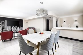 The Manhattan at Times Square