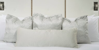 The Manhattan at Times Square