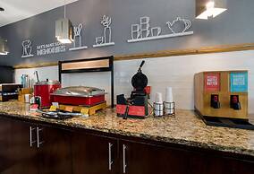 Hampton Inn Columbia-I-26 Airport