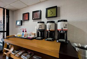 Hampton Inn Columbia-I-26 Airport