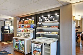 Hampton Inn Columbia-I-26 Airport