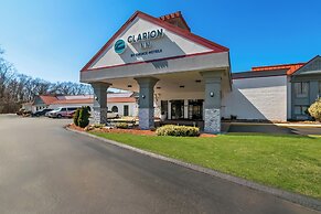 Clarion Inn