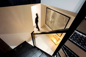 9Hotel Opera