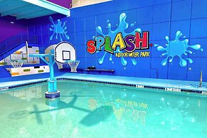 Clarion Hotel & Suites Riverfront